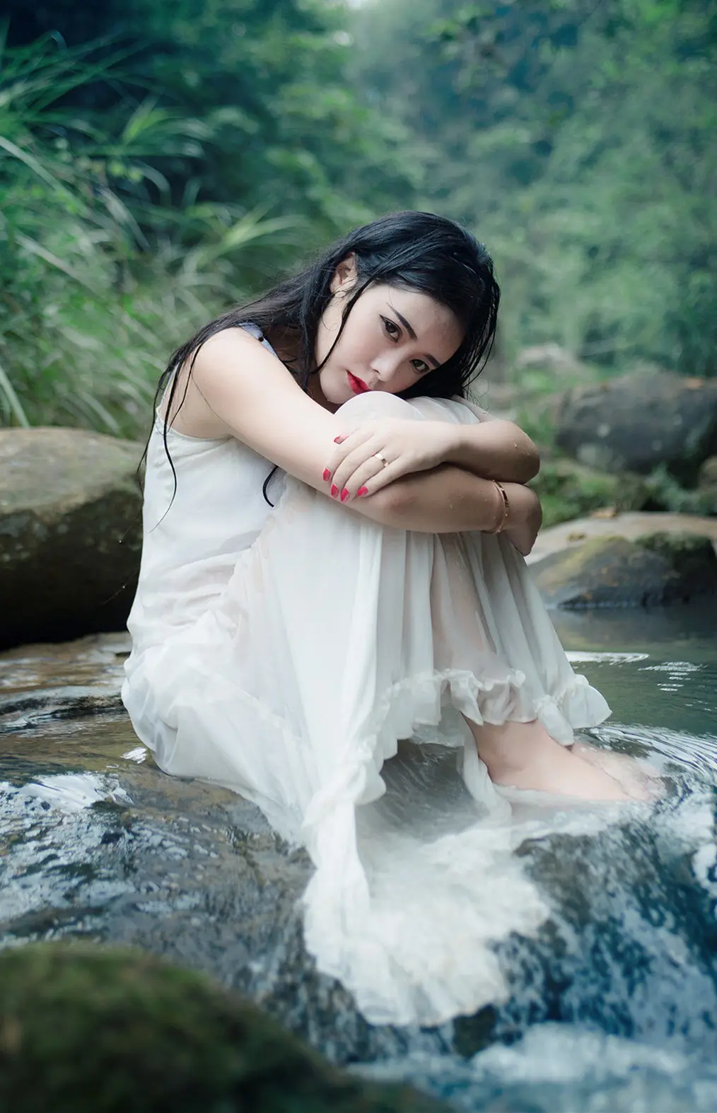 瑞安郑州高端私人伴游小野梨子