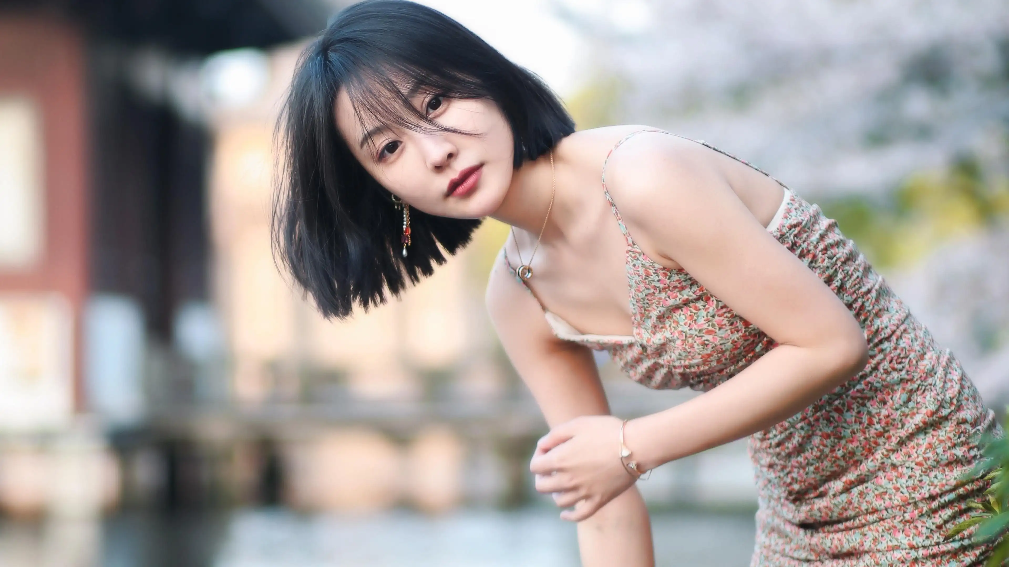 瑞安成都伴游小姐姐雅美