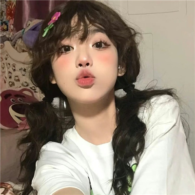 瑞安伴游女生卞寄蕾的资料